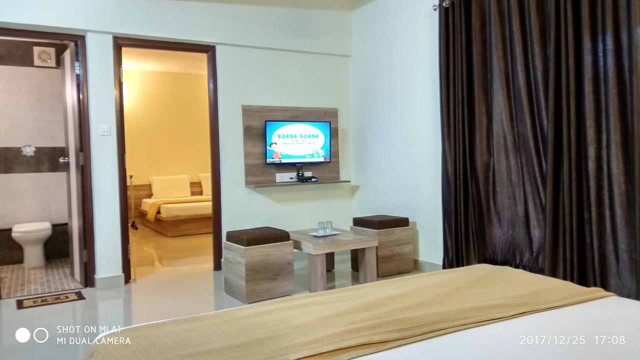 Shesha Kuteera Hotel Subrahmanya Exteriör bild